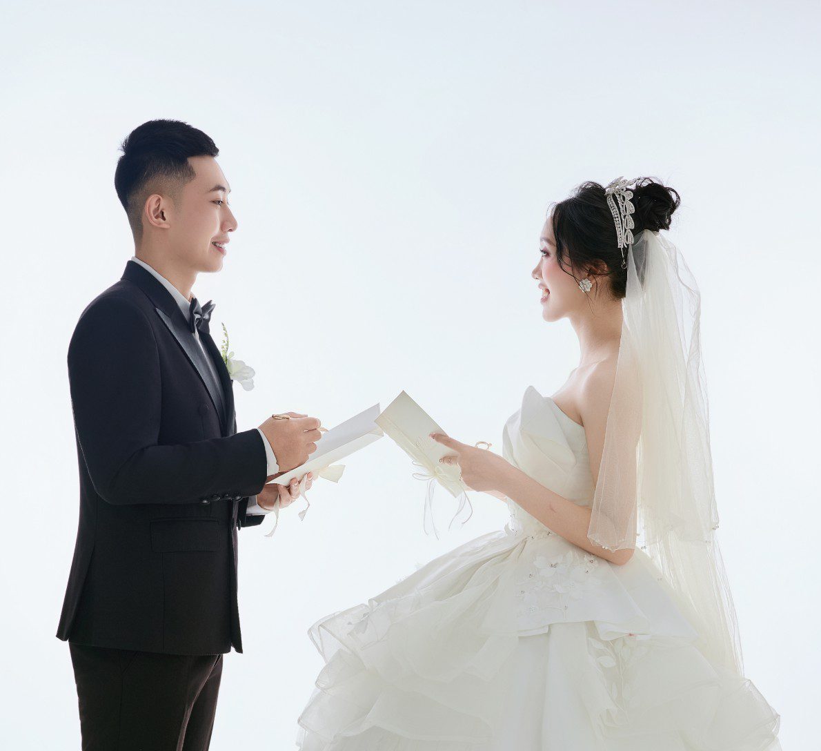 Thiệp cưới online