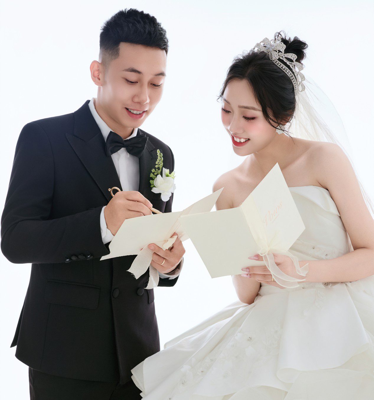 thiệp cưới online